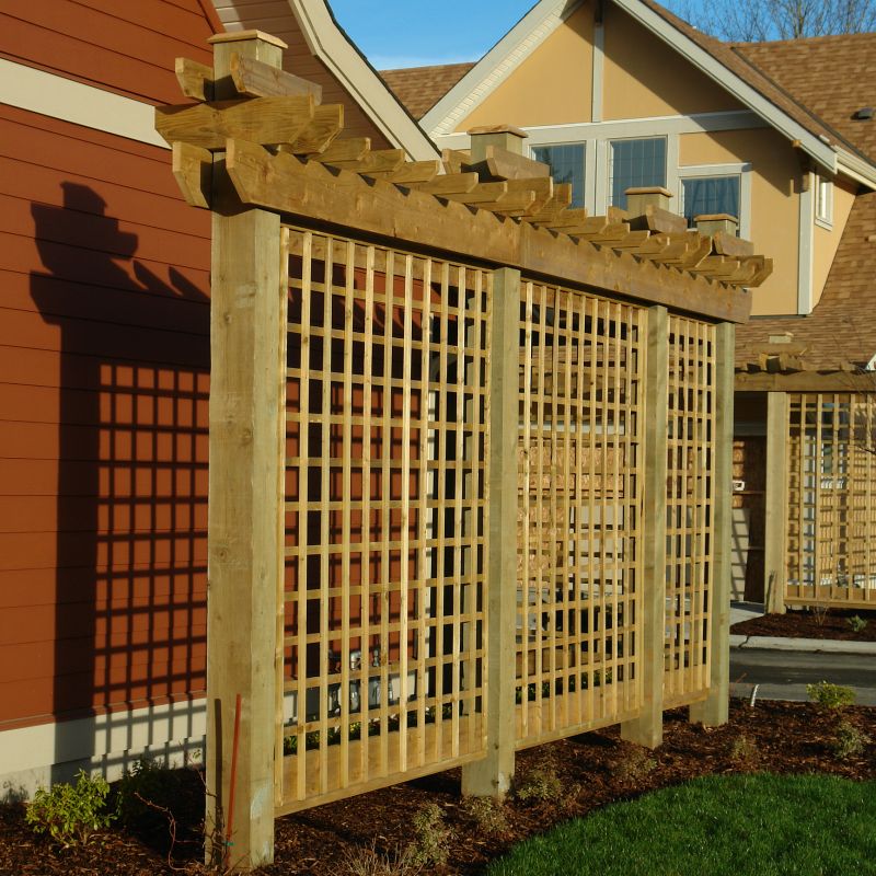 Trellis Fence Construction in Wilmington, NC